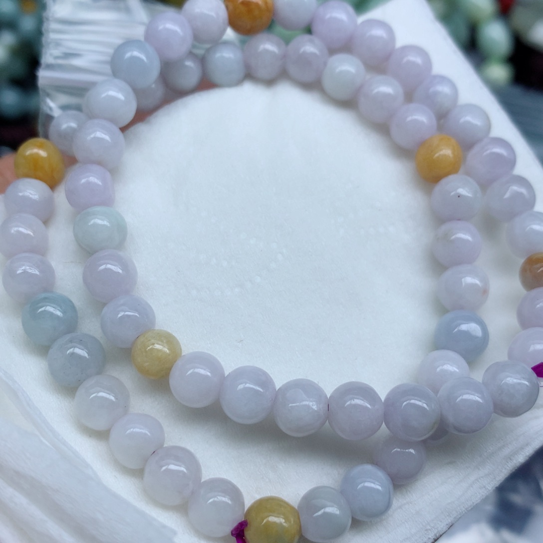 翡翠颈饰未镶嵌手串