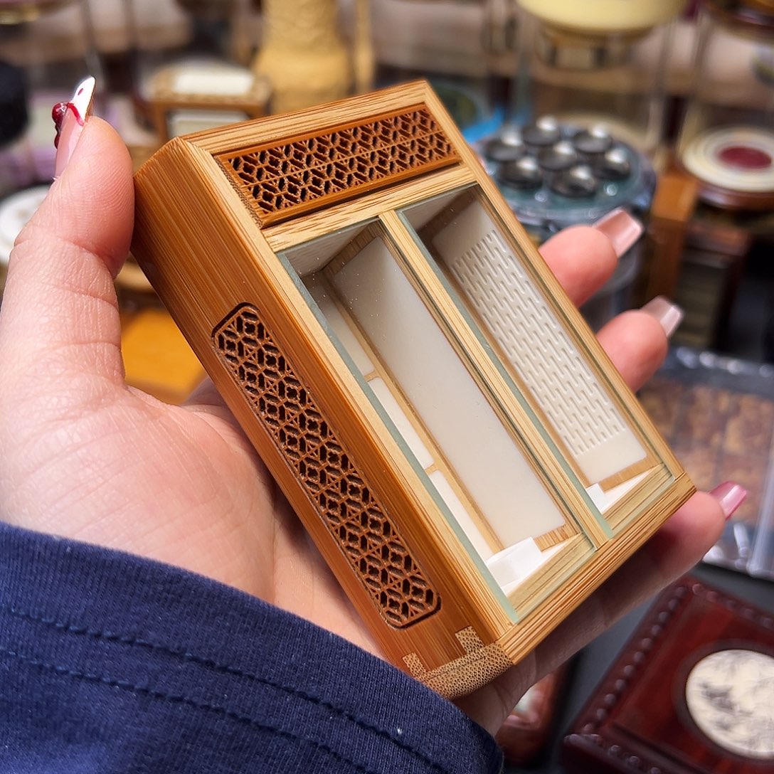 差价展哈哈哥哥过