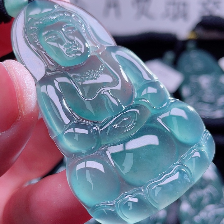 翡翠颈饰未镶嵌9999999999