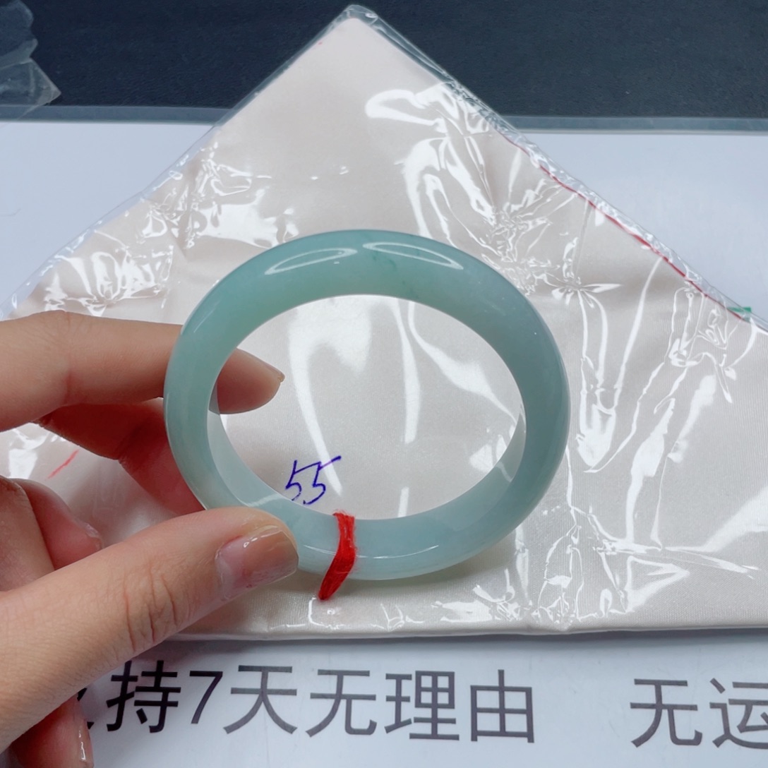 未镶嵌手镯翡翠四*草