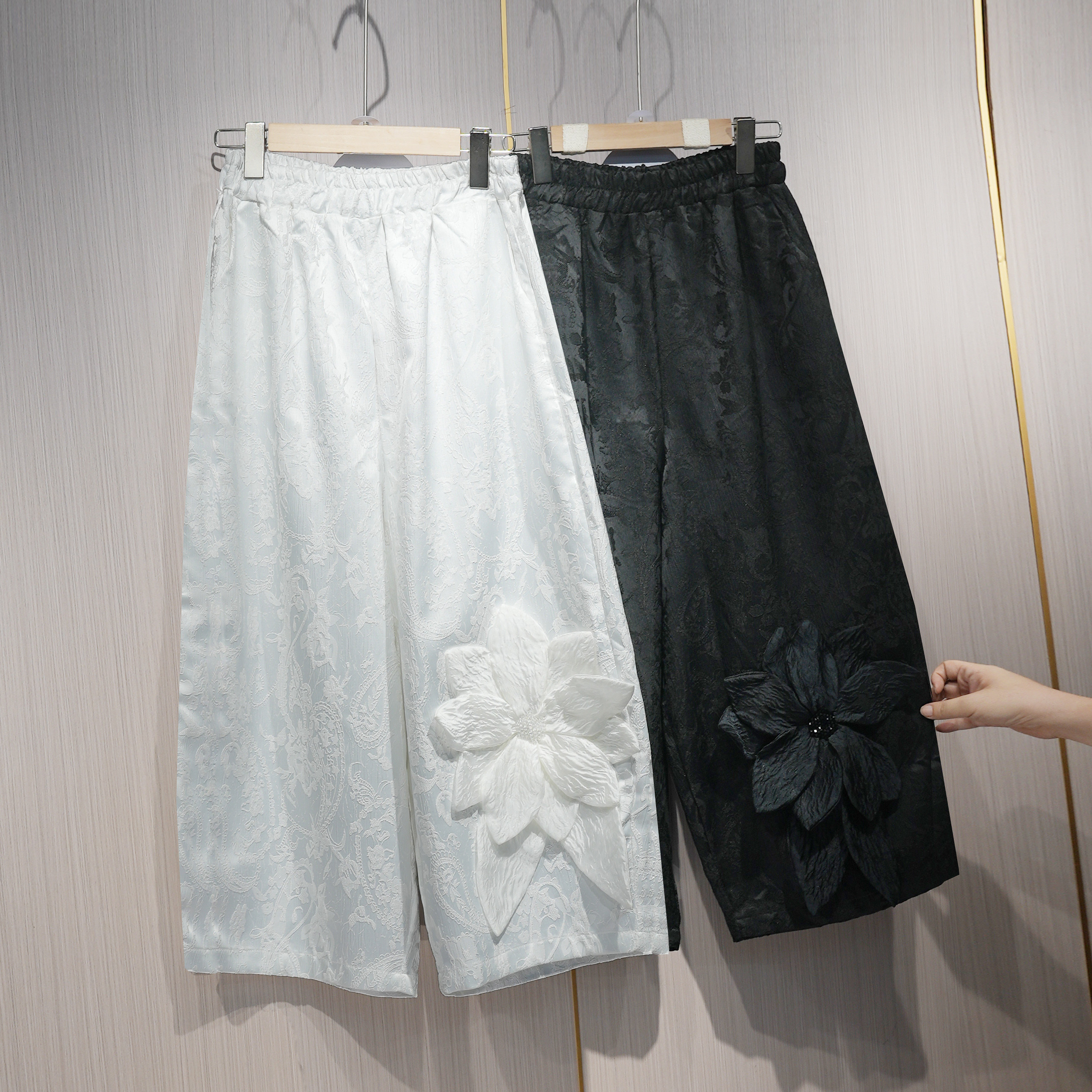 3300新中式国风阔腿裤高级感重工花苞裤时尚宽松百搭休闲裤宽松