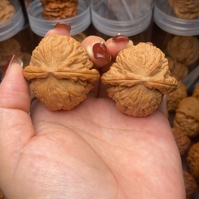 【闪购商品】把件文玩核桃文玩核桃43白狮子