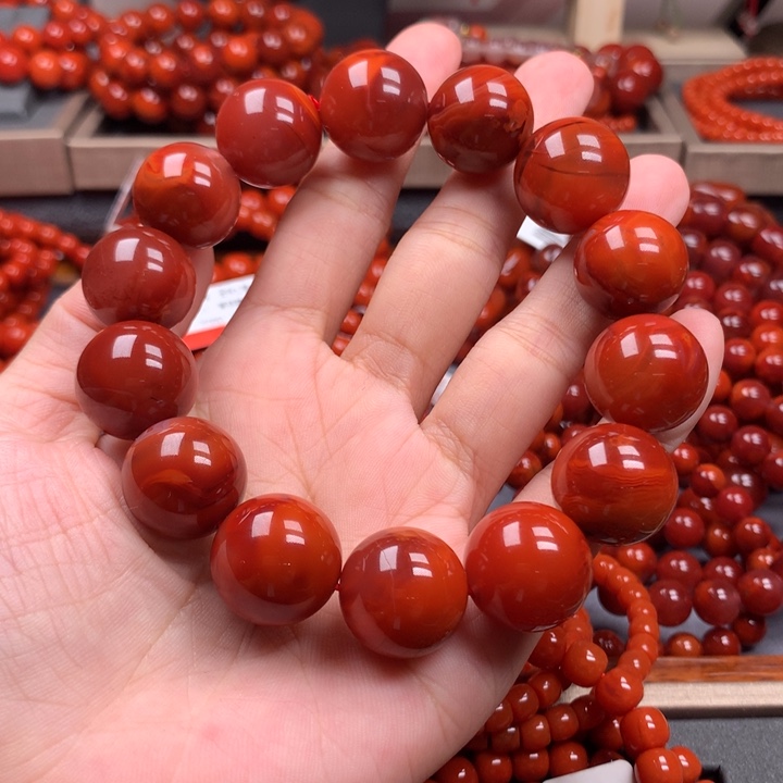 南红玛瑙未镶嵌手链