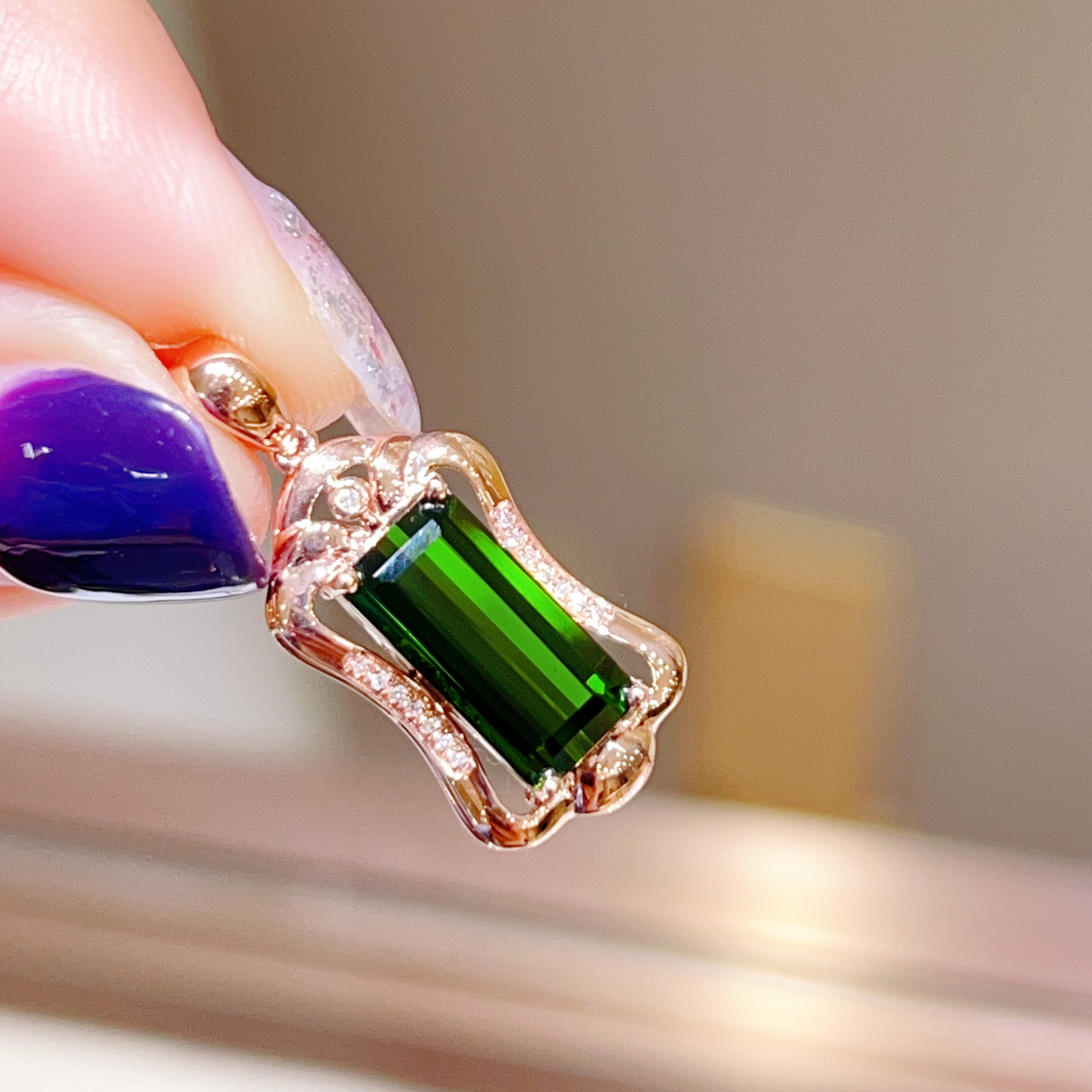2.82ct 18k玫瑰金碧玺吊坠 2380