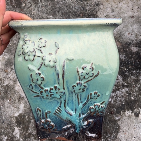 红陶口20高24瑕疵