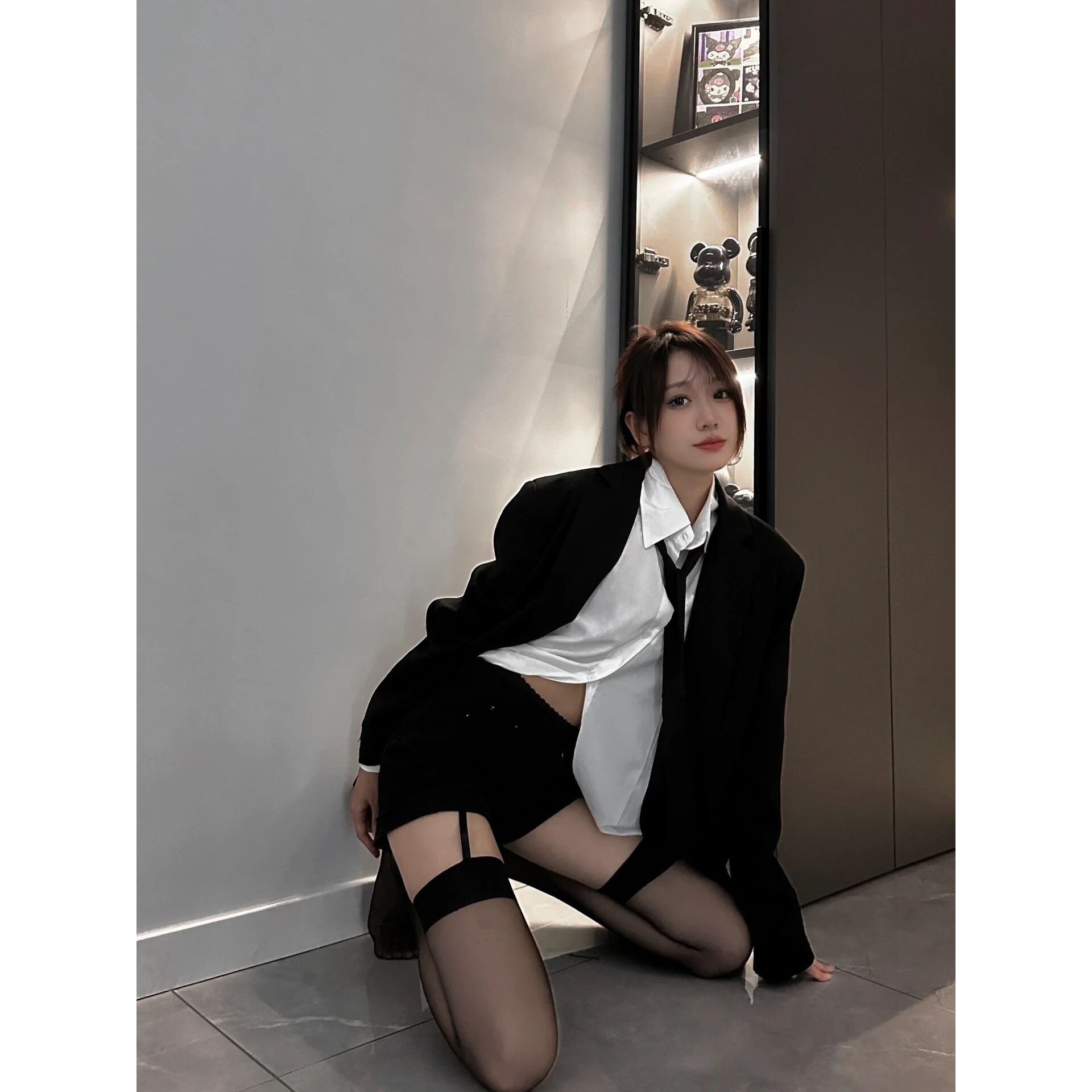 秋冬蕾丝吊带袜纯欲风女袜白色穿搭必备时尚单品提升情趣吊带丝袜