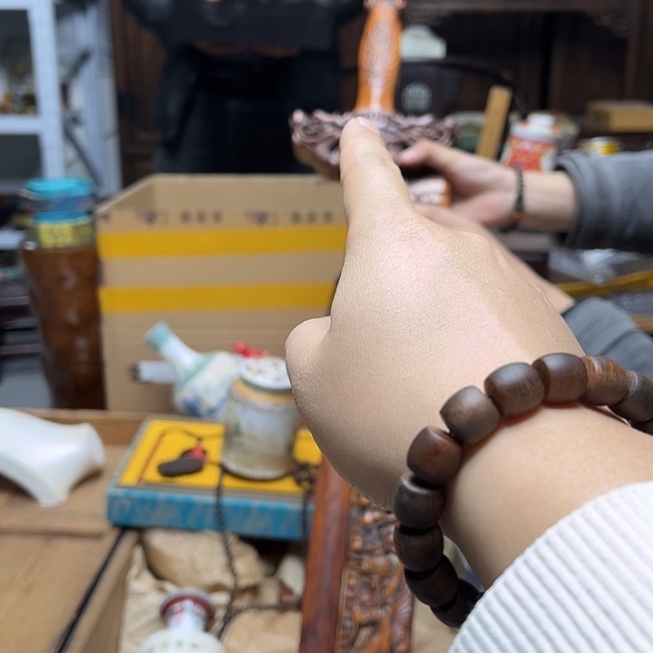 大叶紫檀（黑酸枝木类）