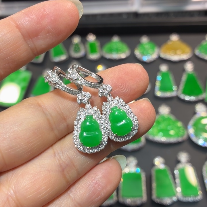 翡翠18K金镶嵌吊坠(不含链)翡翠