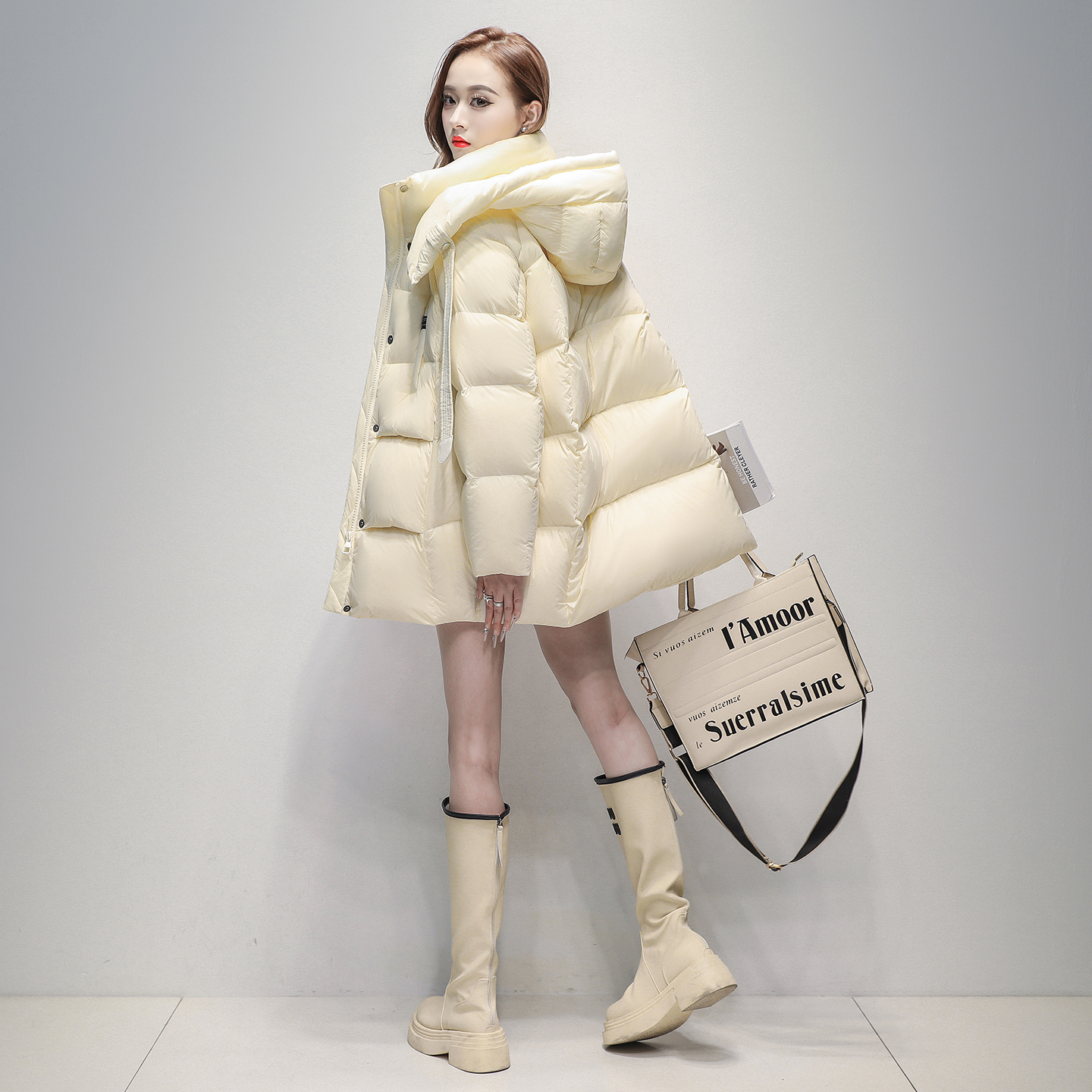 高端时尚中长款羽绒服女2025冬季新款简约百搭保暖防寒冬装厚外套