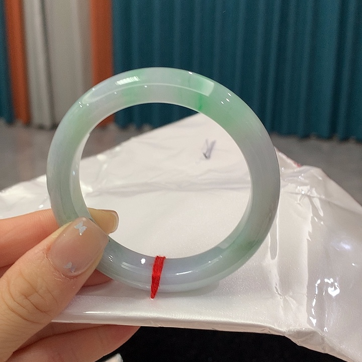 未镶嵌手镯翡翠完美者慎拍 圈口54