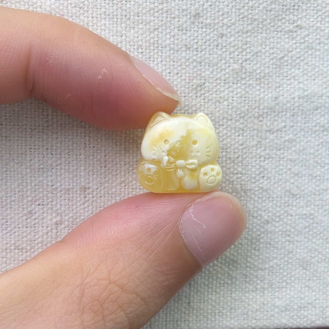 琥珀未镶嵌珠宝奇石猫咪