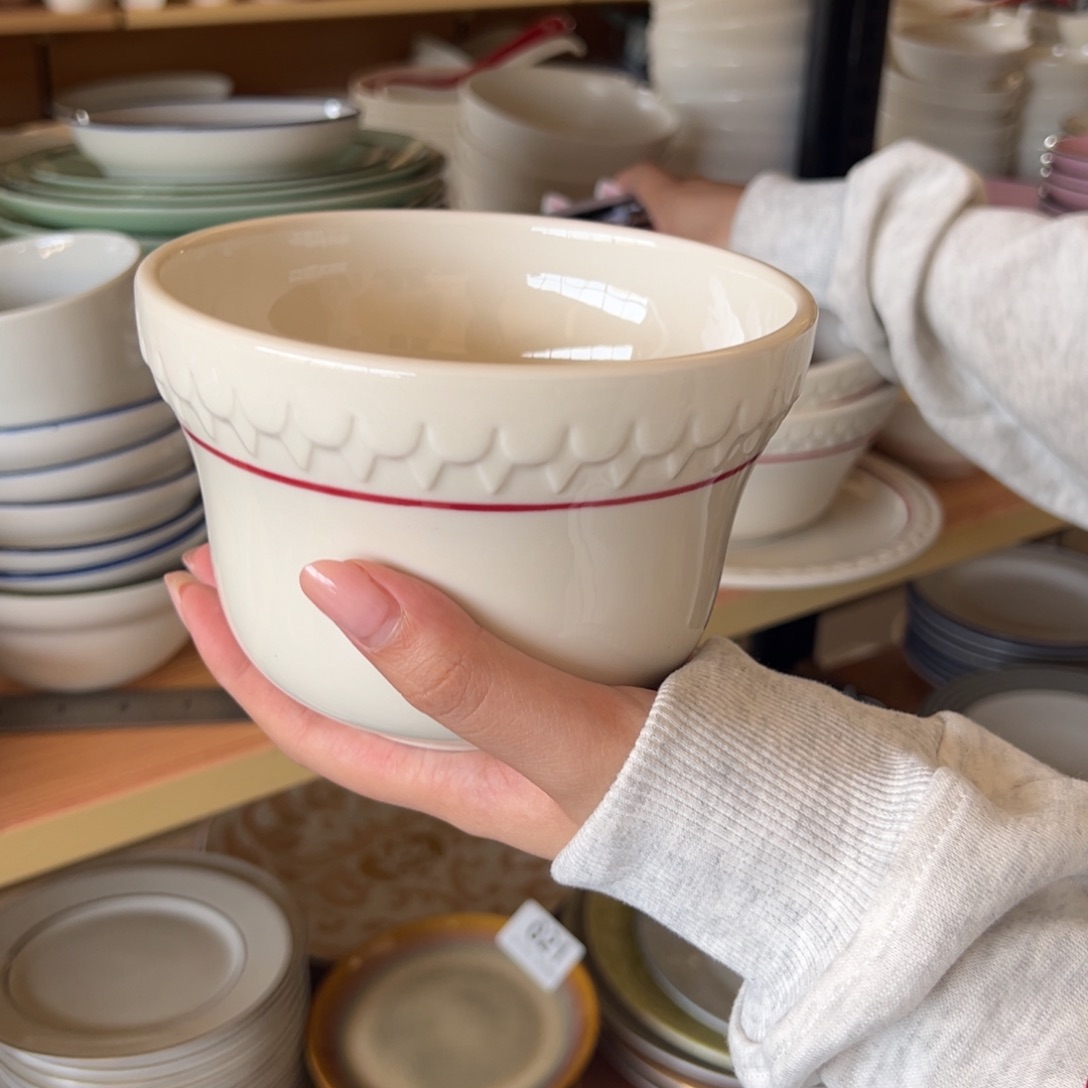 新骨瓷051微瑕暖白拉夫花边红线 5.5寸高款 米饭碗 面碗