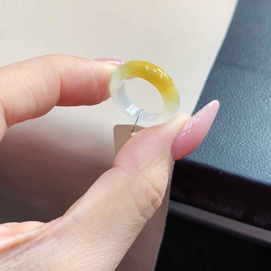 未镶嵌戒指翡翠8.9号