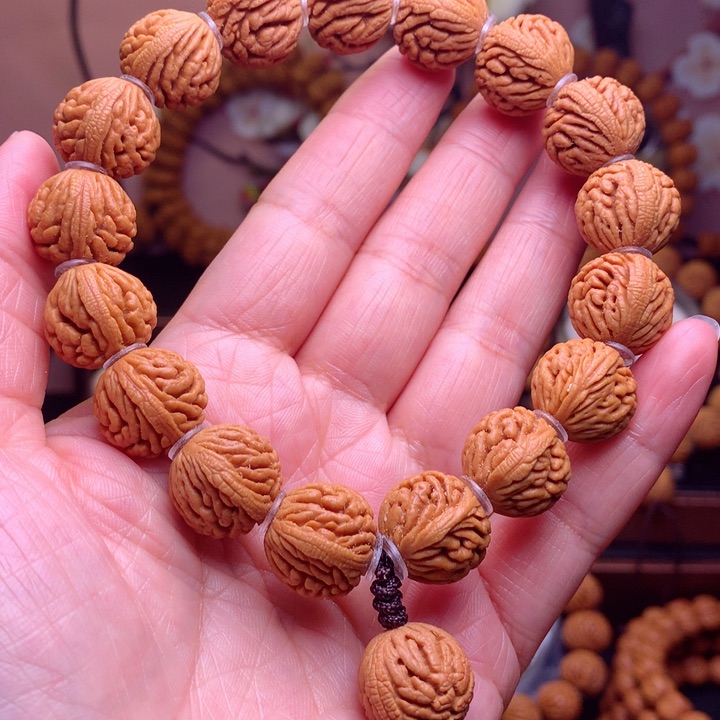 桃核手串龙纹桃核5