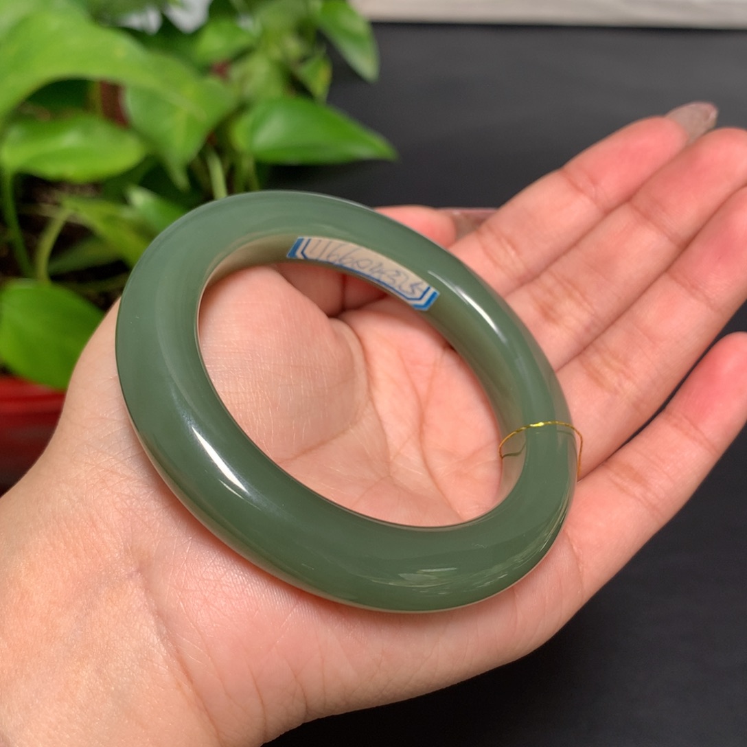 和田玉手镯未镶嵌小****～56