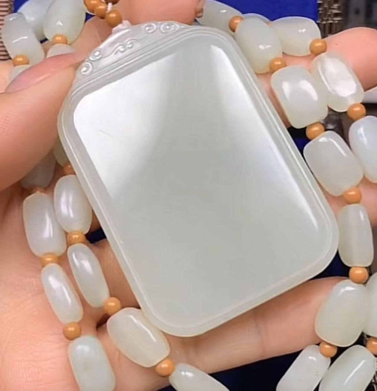 和田玉山料 挂件