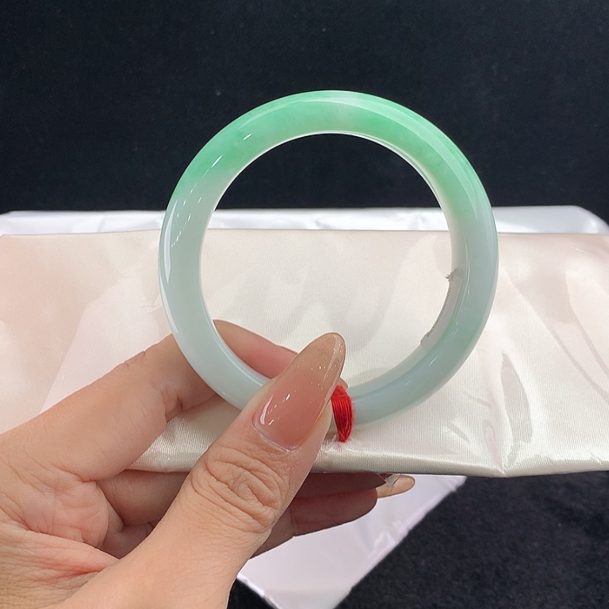 【闪购商品】未镶嵌手镯翡翠正57.8