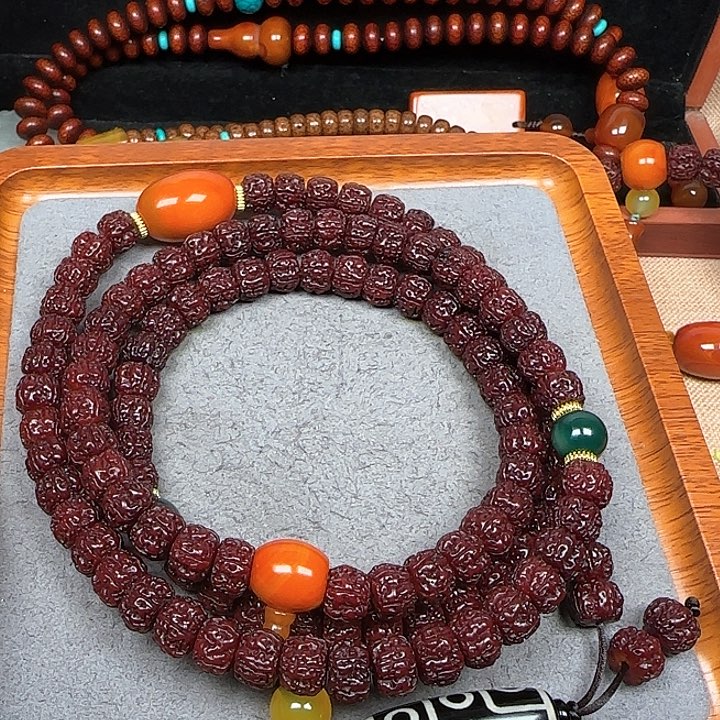 金刚菩提吊坠金刚菩提吊坠