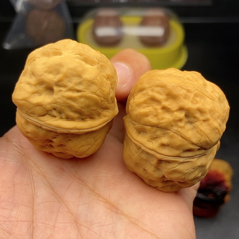 【闪购商品】把件文玩核桃38尺方尊妖蟾