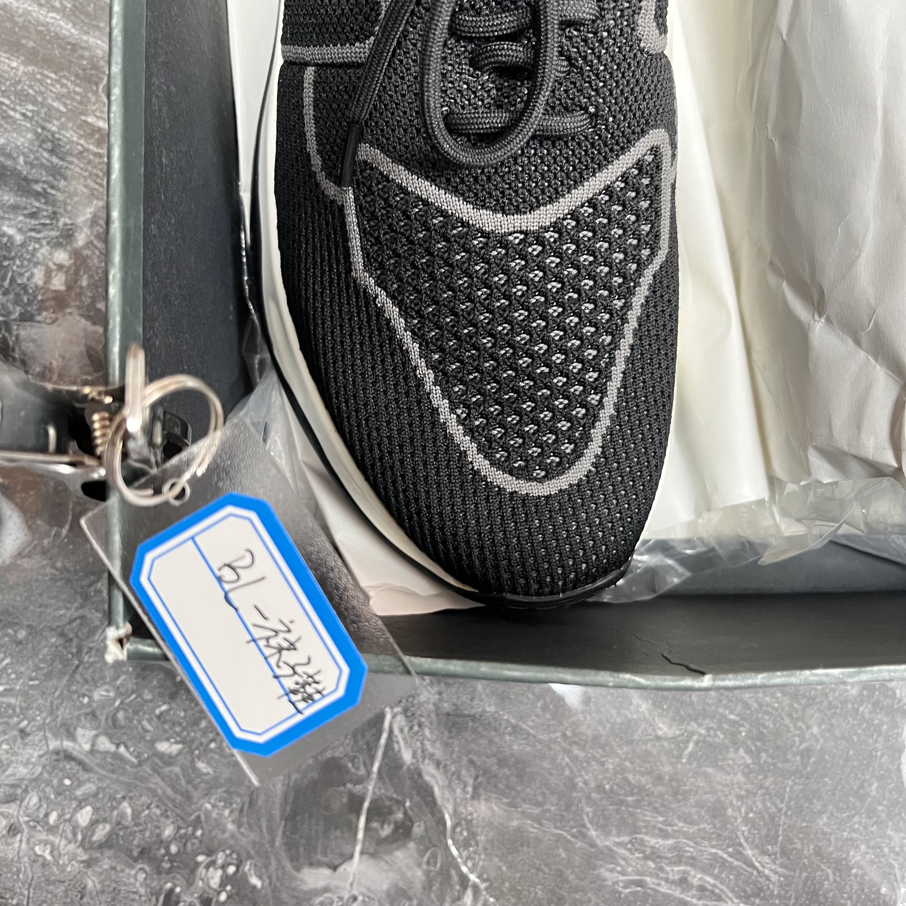 BL-袜子鞋时尚百搭休闲经典款