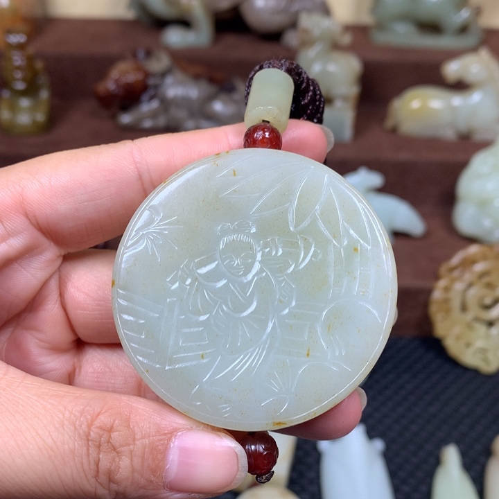 A***息和田玉未镶嵌把件