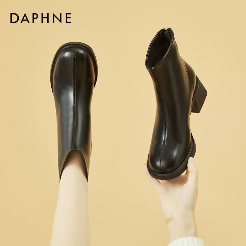 达芙妮时装靴加绒瘦瘦靴2025冬季新款防滑真皮马丁靴百搭粗跟短靴