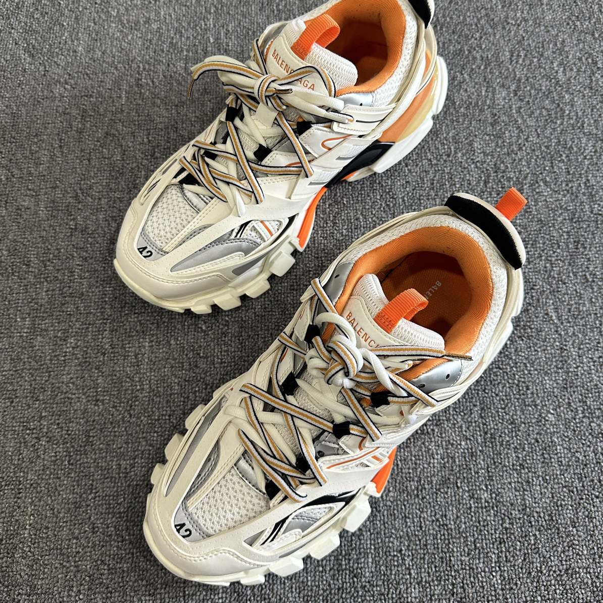 99新 Balenciaga/巴黎世家 track 白橙 老爹鞋 42 99新