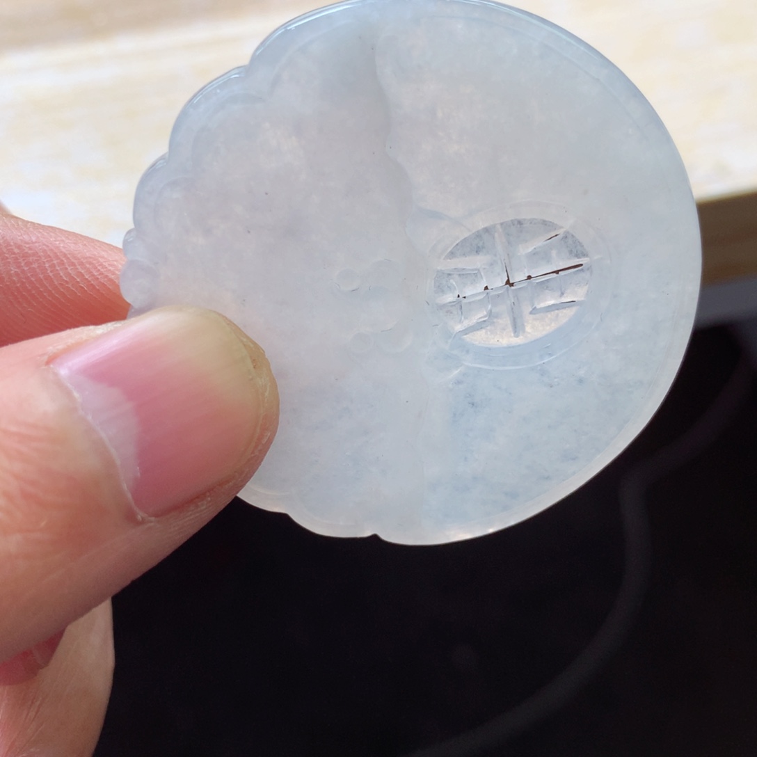 翡翠颈饰未镶嵌吊坠