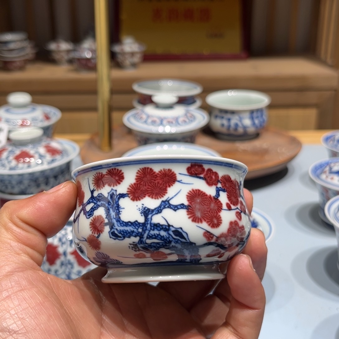 景德镇陶瓷艺术展在上海