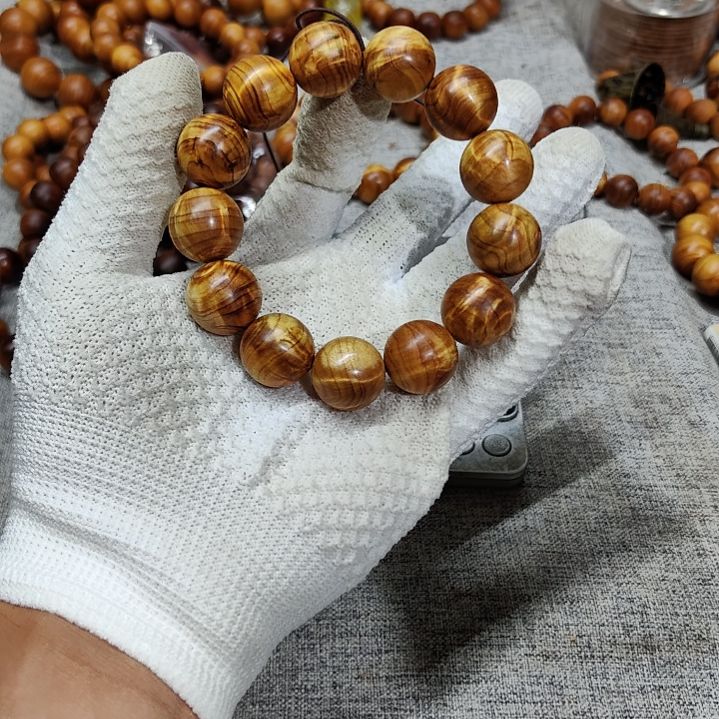 1.8龙胆闪电太行崖柏