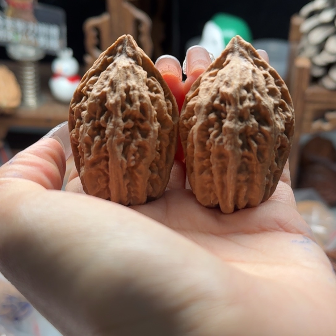 文玩核桃把件关东木子楸百核55