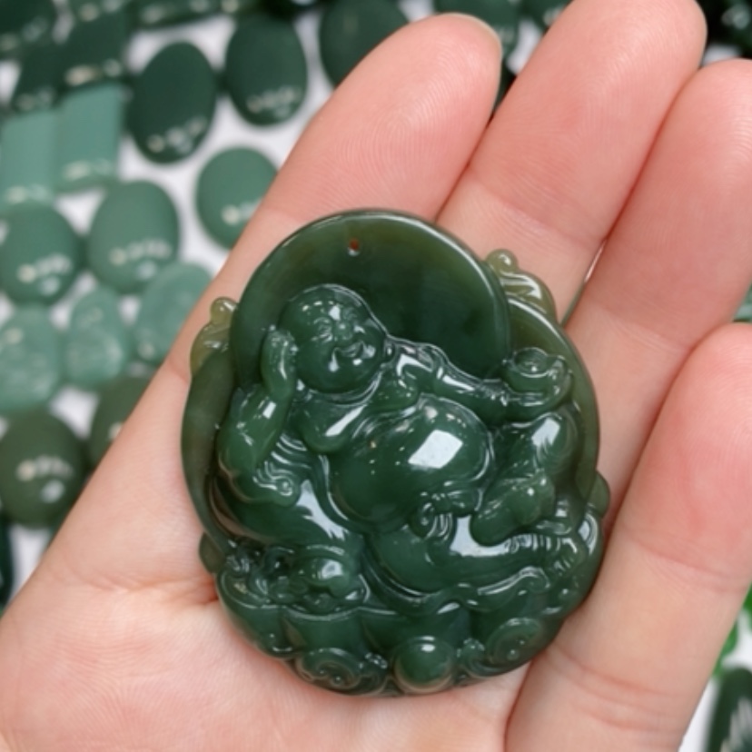 【闪购商品】颈饰未镶嵌和田玉