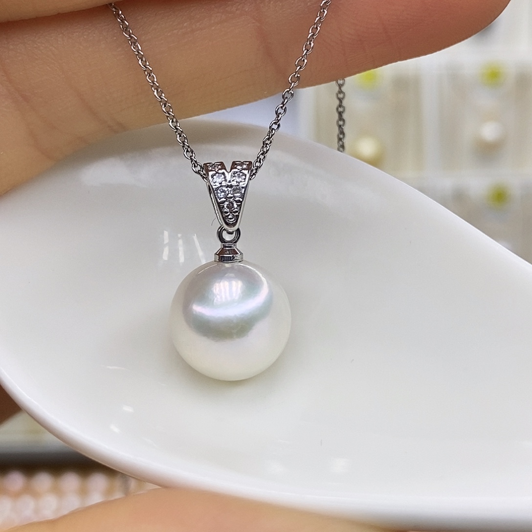 淡水珍珠吊坠(赠链)未镶嵌