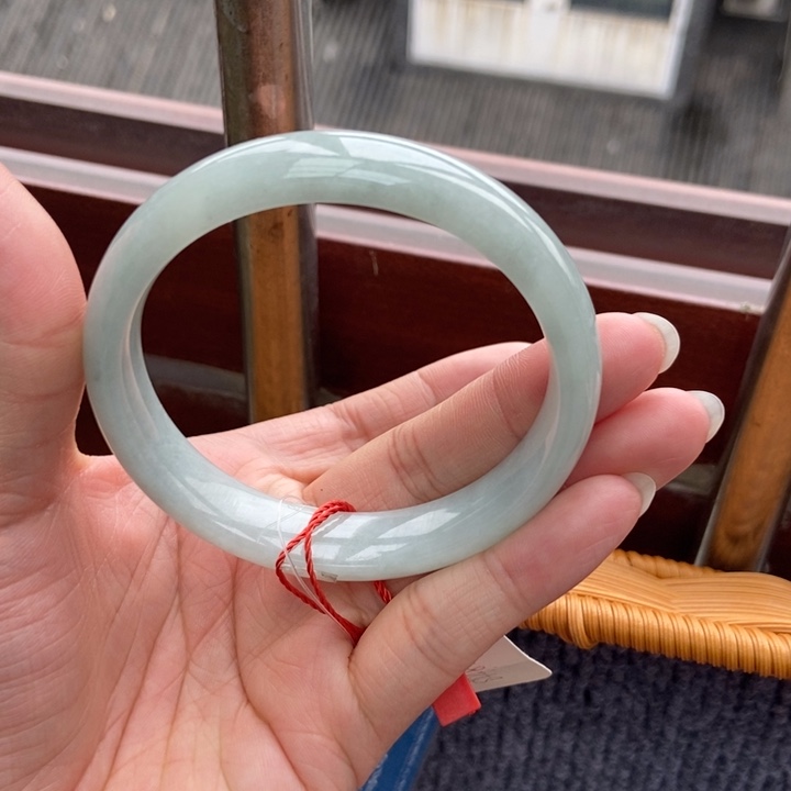 翡翠手镯未镶嵌哩*娃58正圈