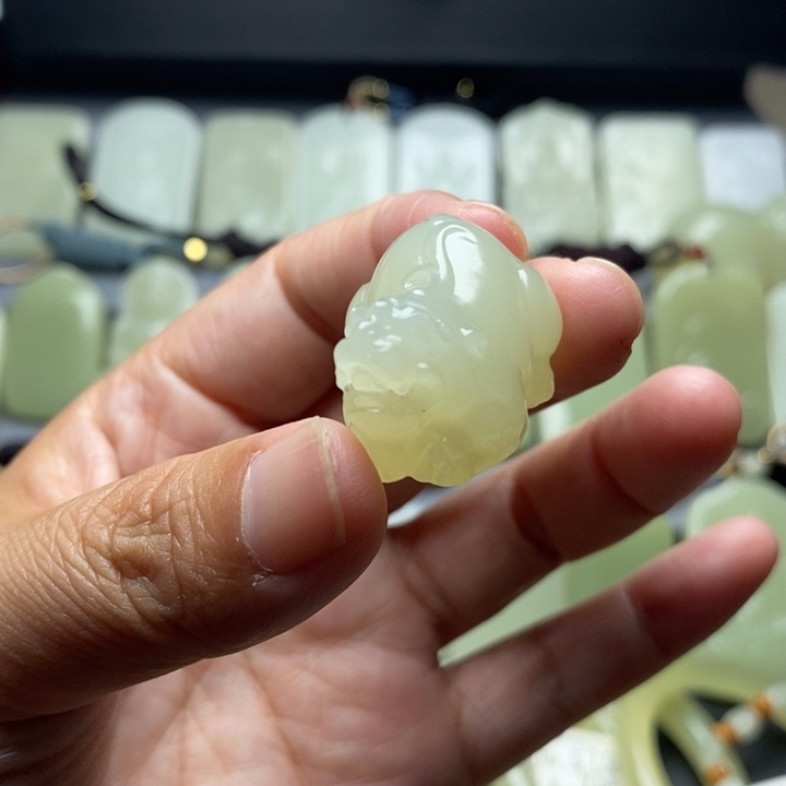 天然青海时尚貔貅