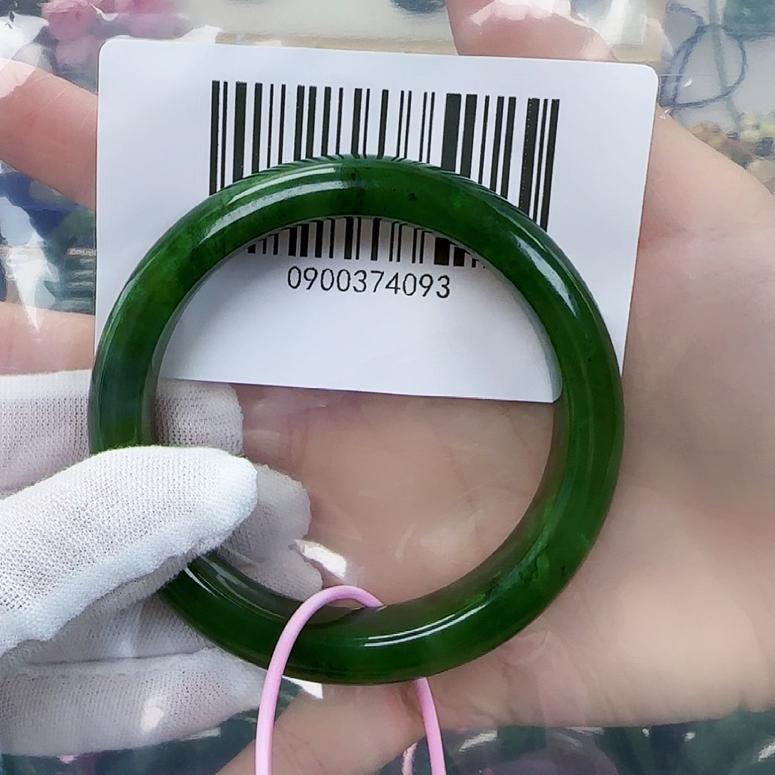 和田玉（碧玉）手镯未镶嵌59微瑕