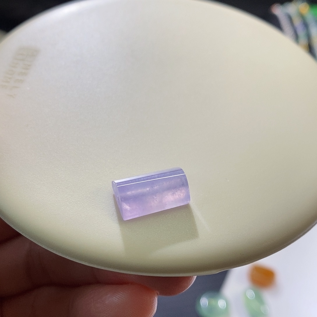 翡翠把件未镶嵌随行珠