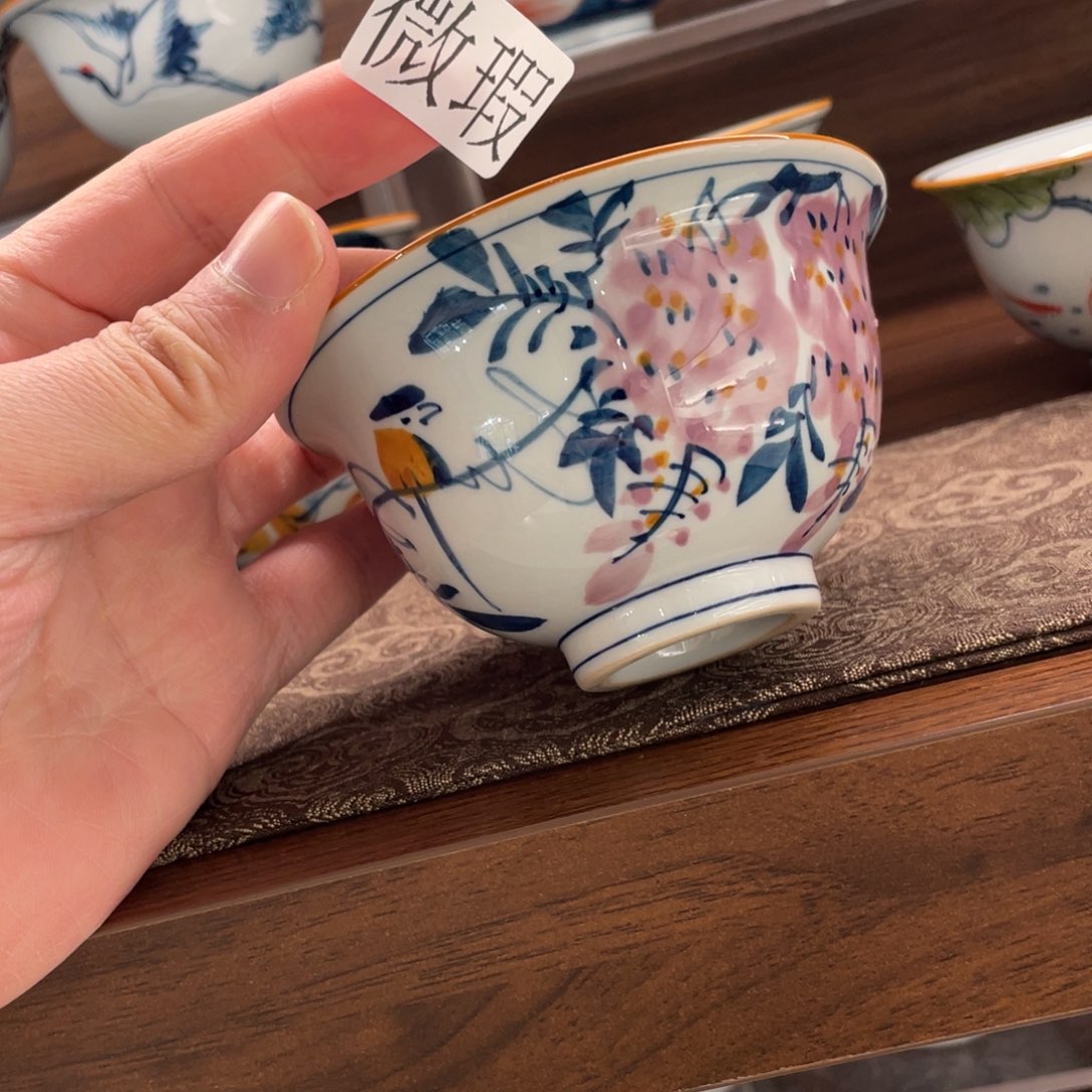 釉下手绘茶具微瑕