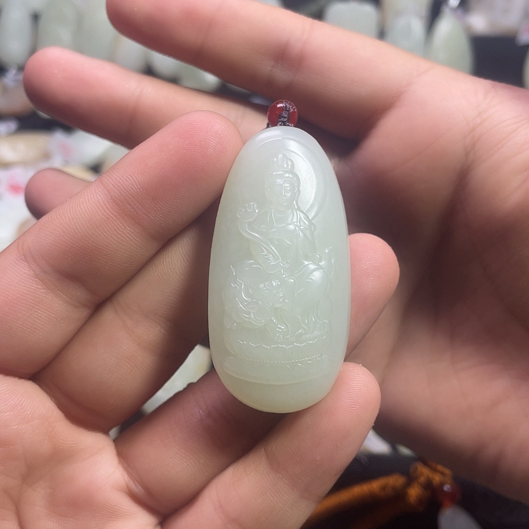 和田玉（糖玉）未镶嵌吊坠(不含链)小*