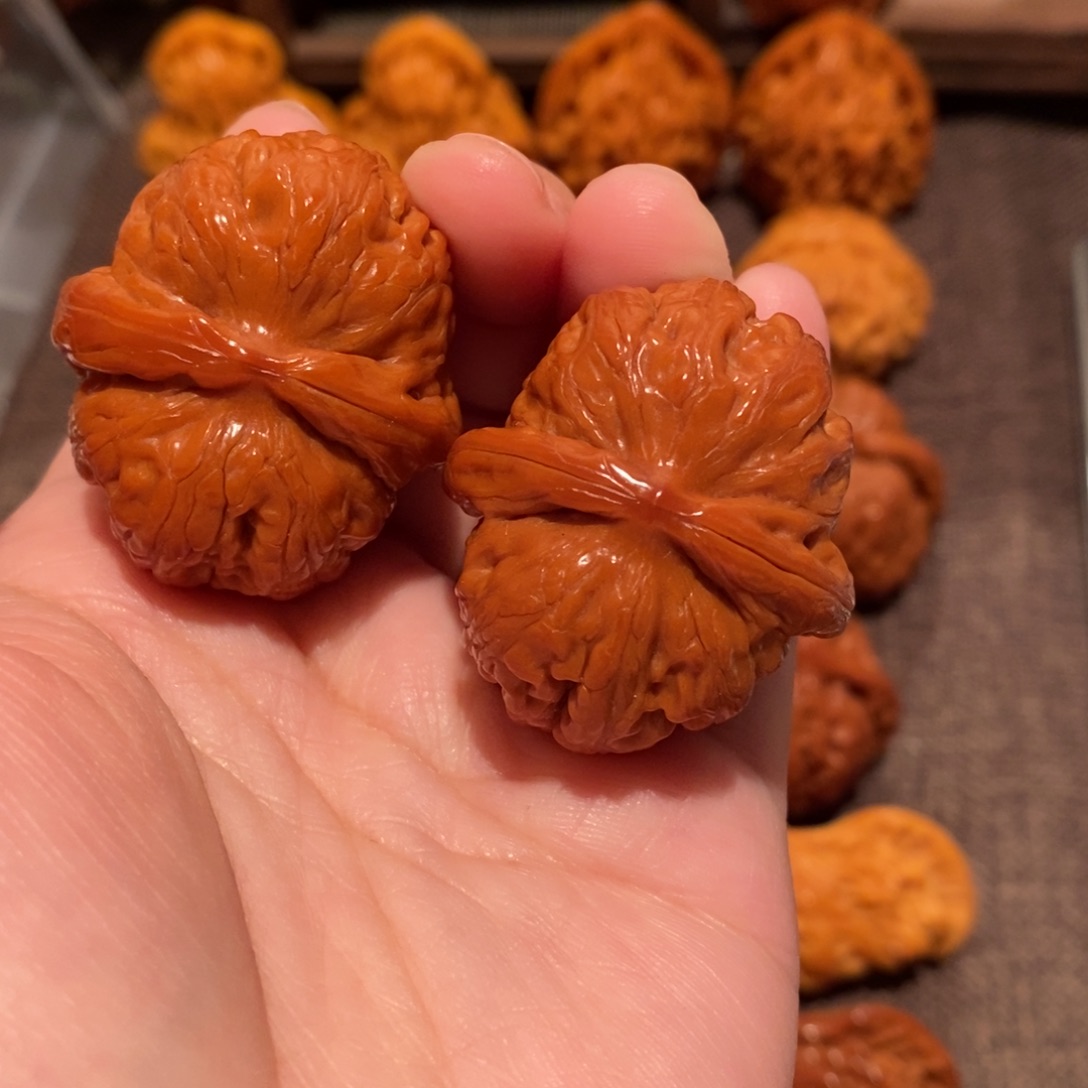 文玩核桃吊坠皮****?元宝760