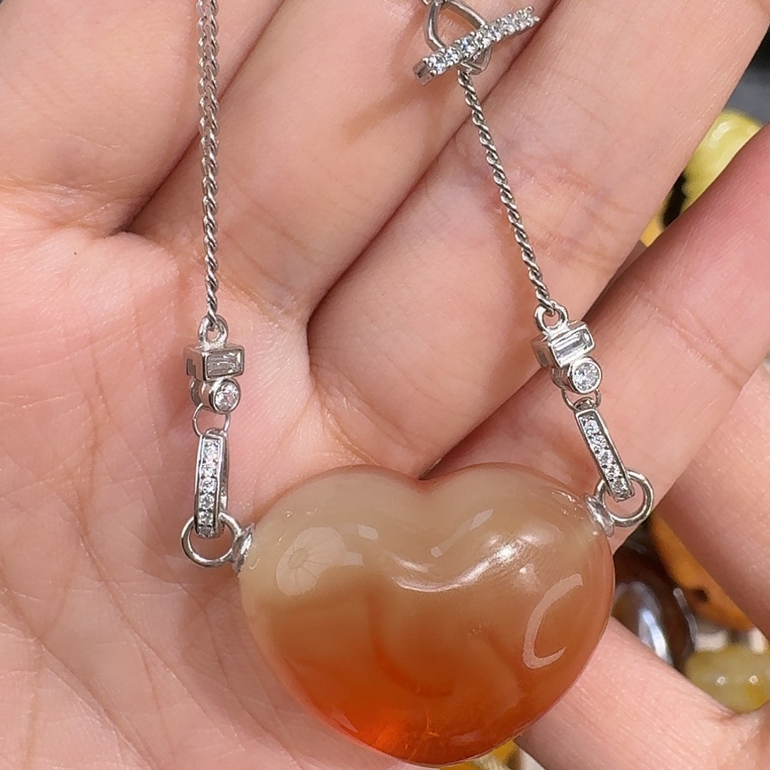 重***司琥珀未镶嵌裸石你