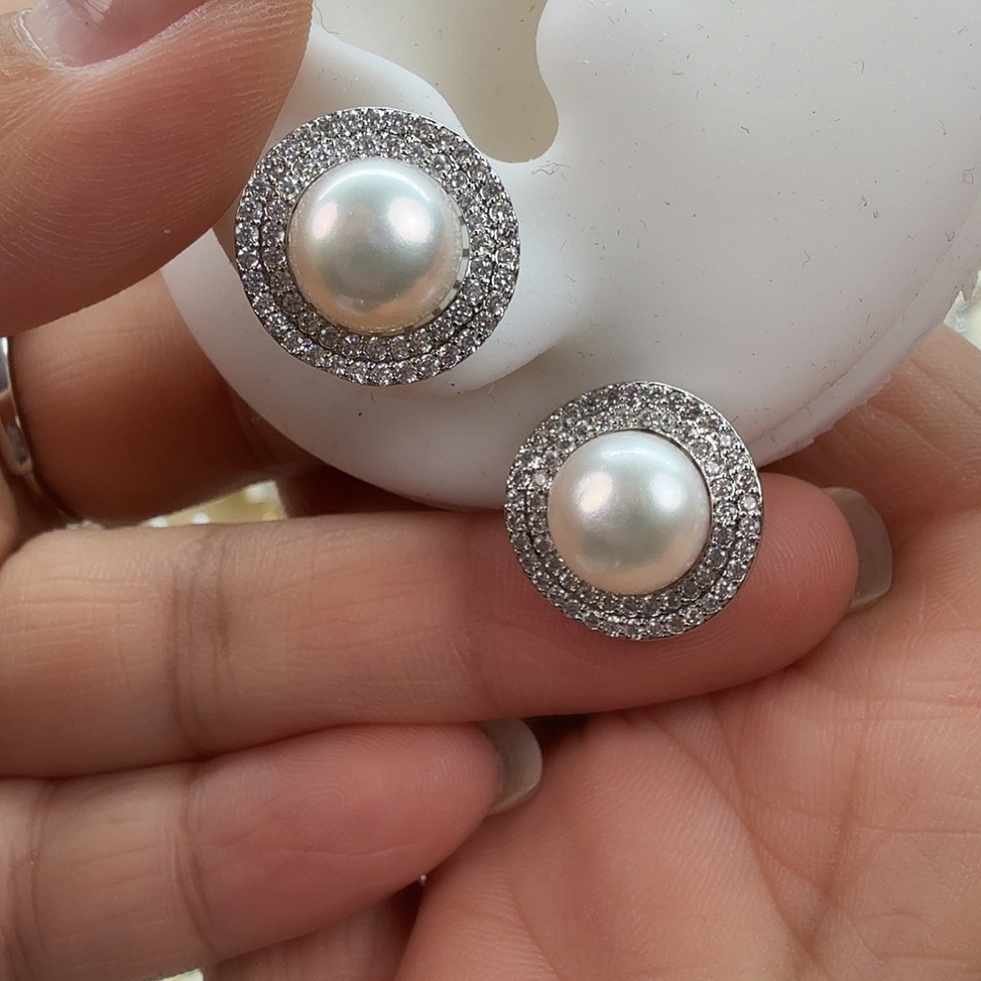 未镶嵌耳饰淡水珍珠