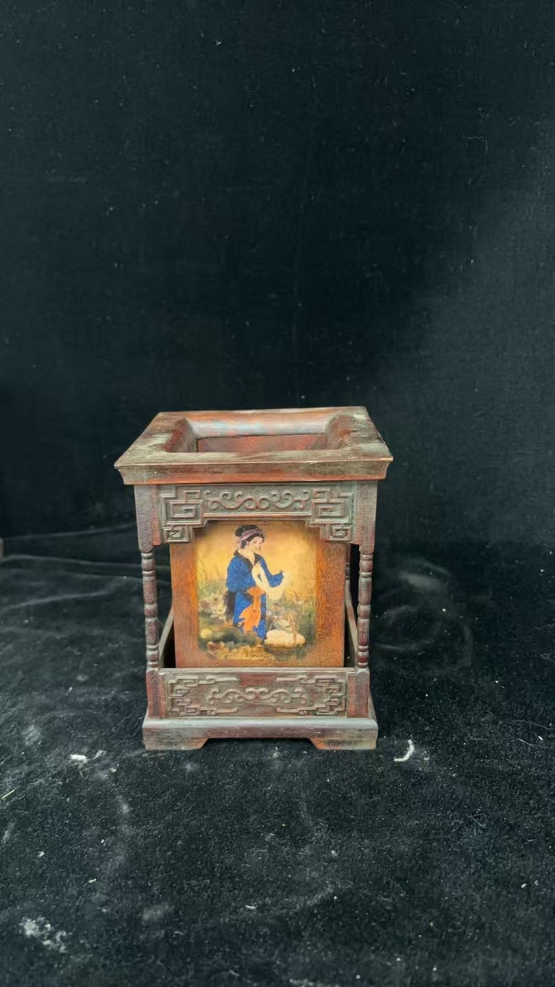 QB  17  现代艺术陶瓷/碟/碗/杯/瓶