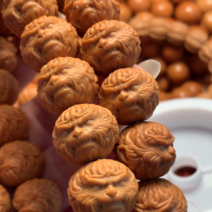 【闪购商品】猴头核桃手串星**海悟空