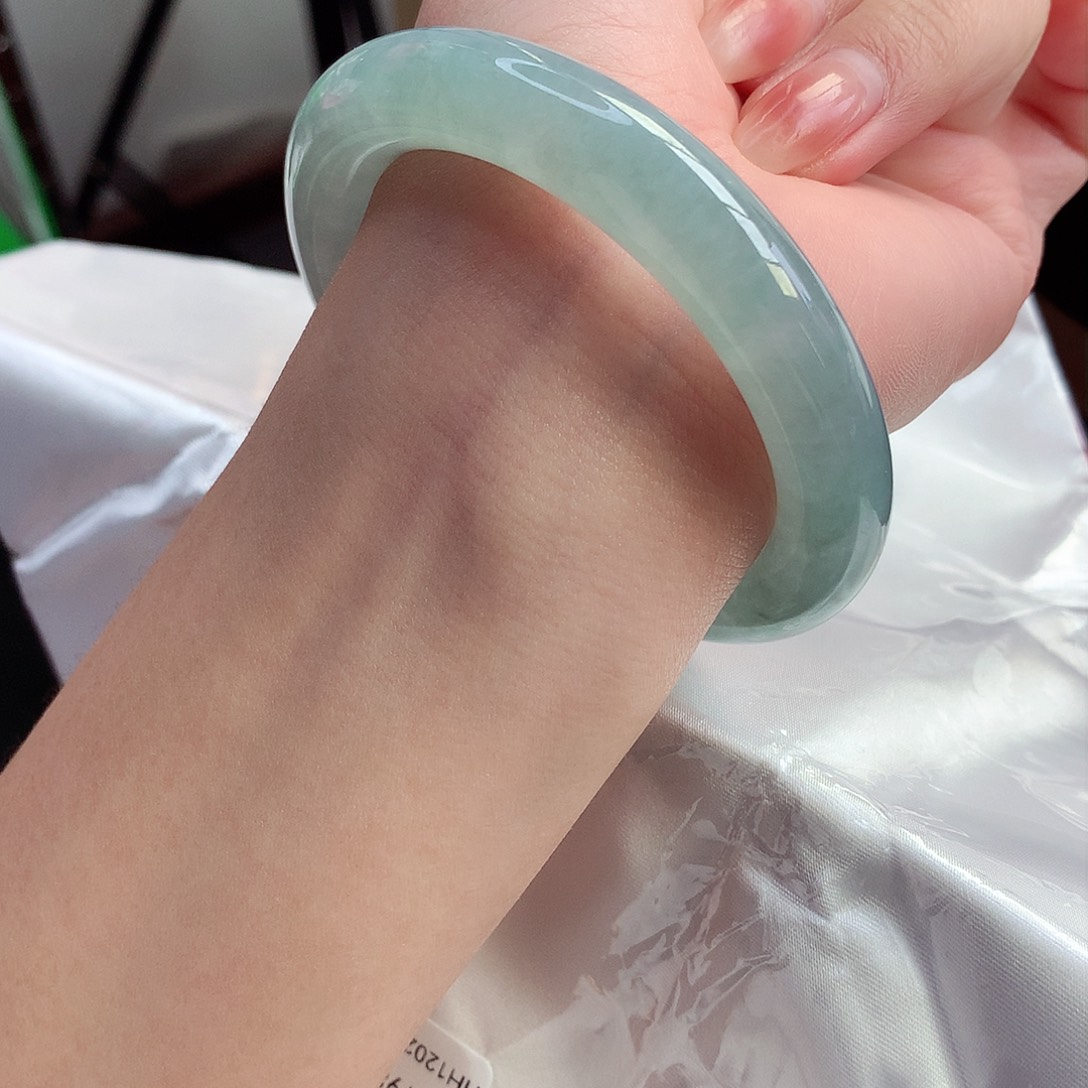 翡翠手镯未镶嵌天然A货翡翠55/56小冰种水