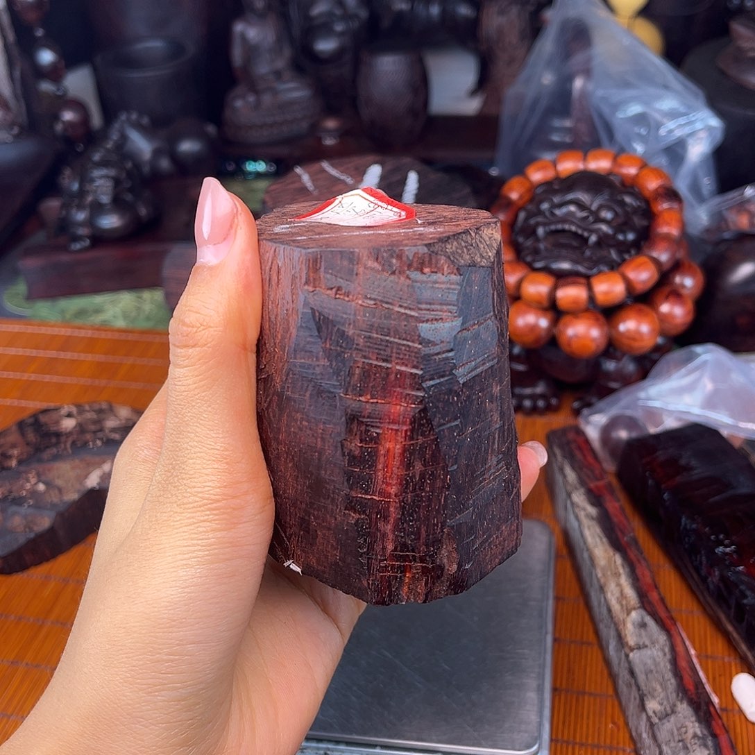 虚***妄檀香紫檀（小叶紫檀）随型打磨抛光