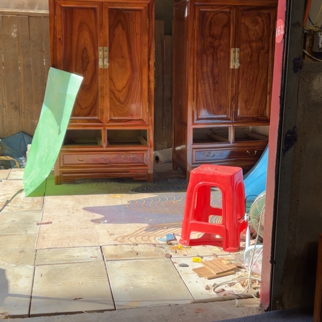 香樟木抽屉款香樟木衣柜108×50×210一对