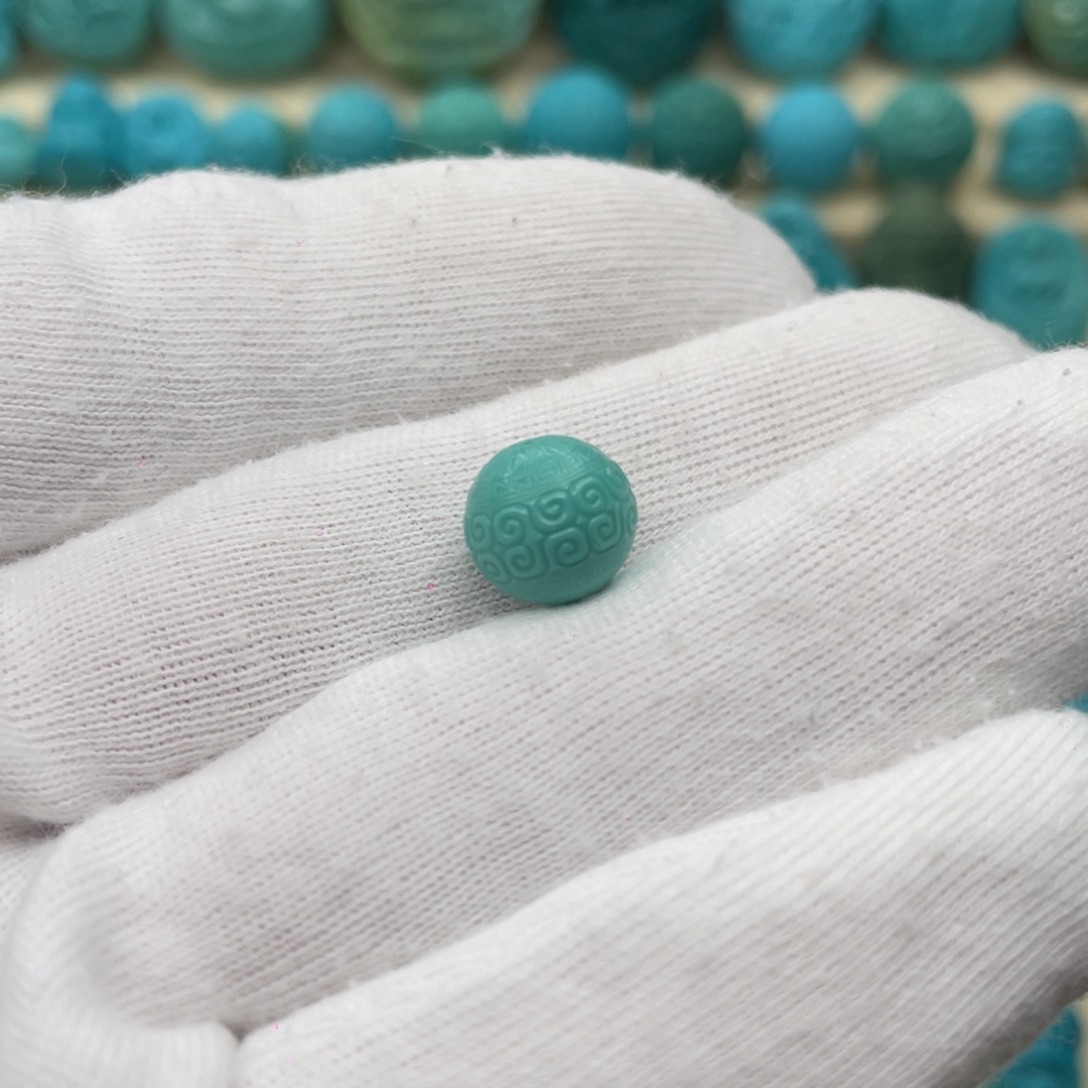 绿松石未镶嵌颈饰卡10