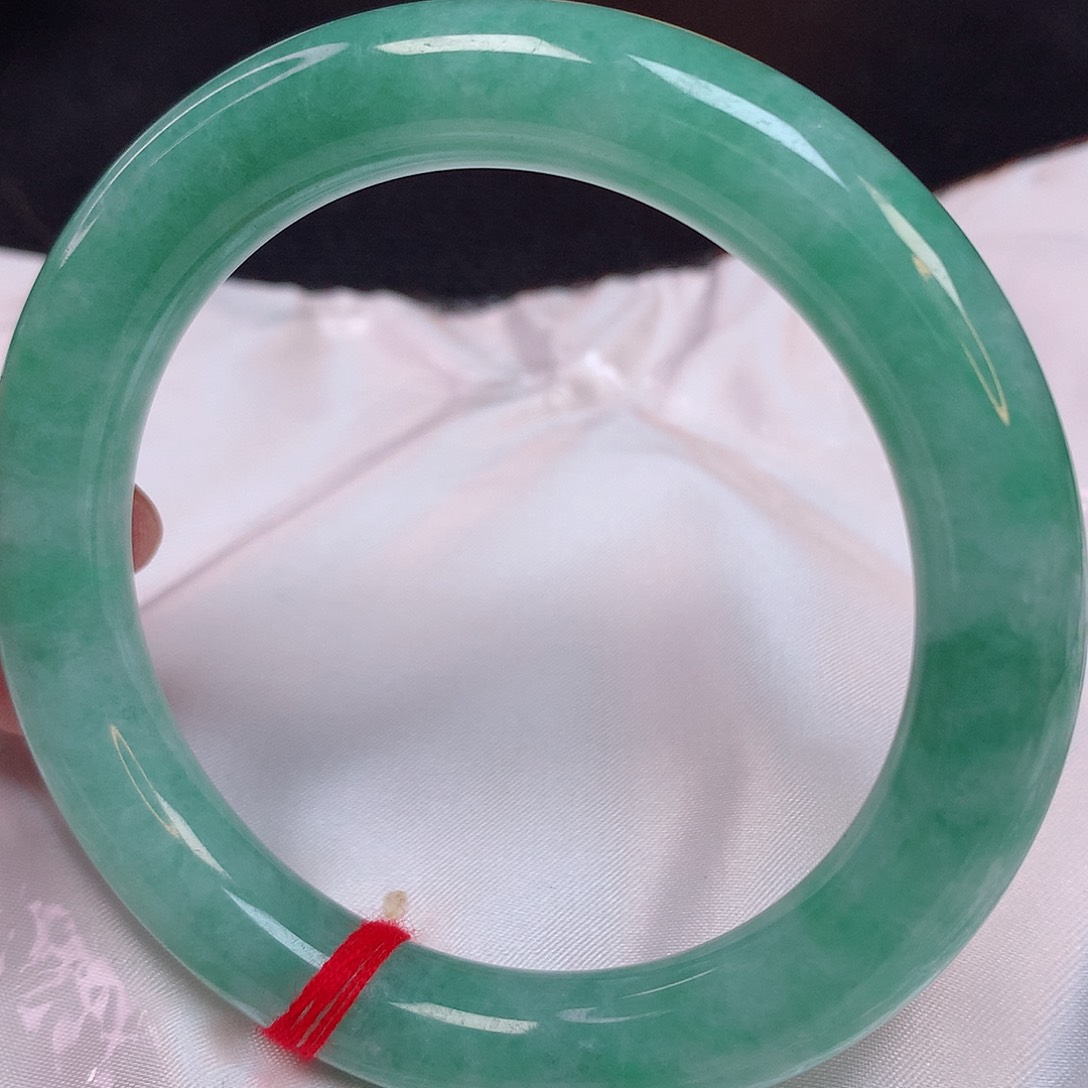 翡翠手镯未镶嵌58 翡翠手镯