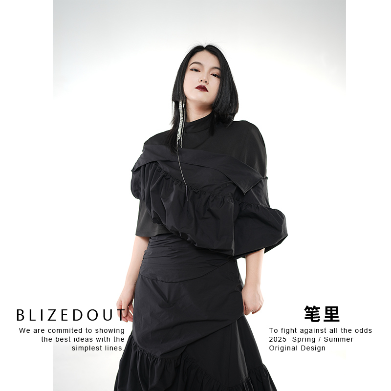 笔里【BLIZEDOUT】原创设计5090606黑多层堆叠褶皱山本风不对称上衣